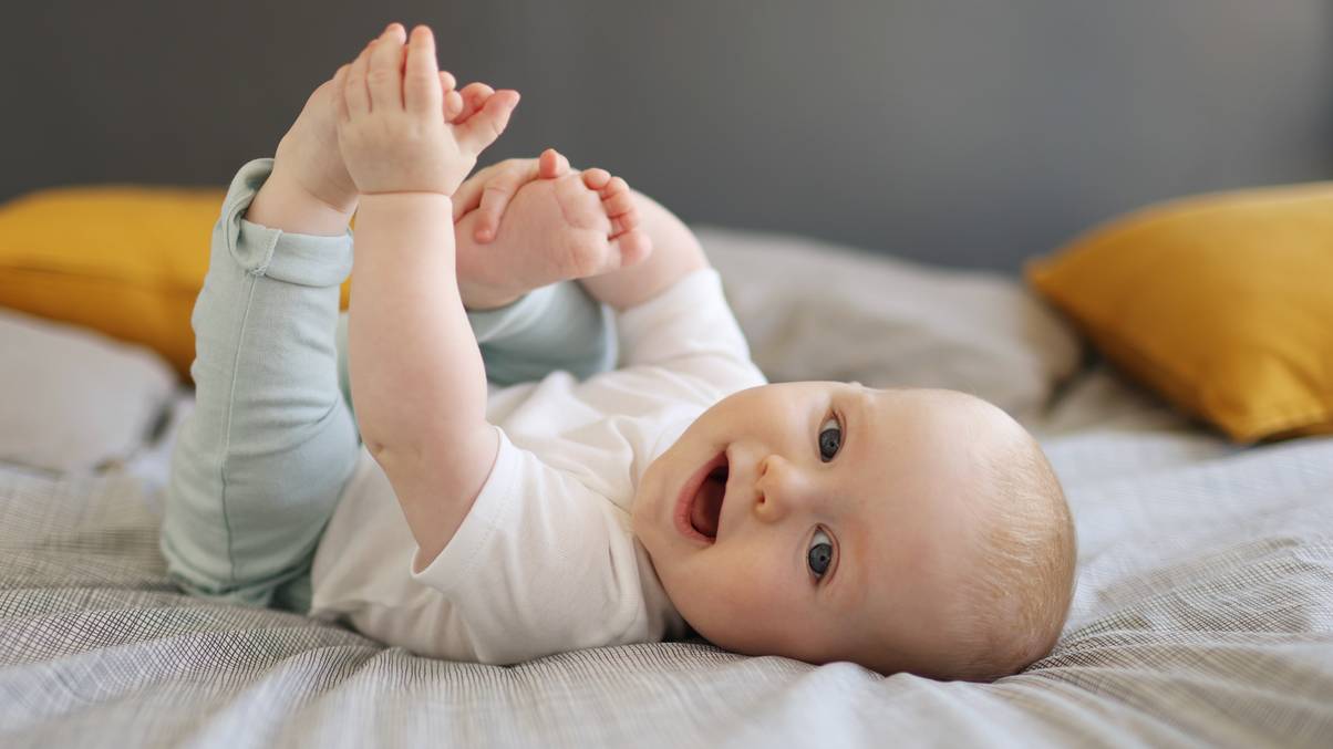 The Surprising Reason Human Babies Arrive Helpless While Animals Are Ready to Go Instantly Revealed by Doctor