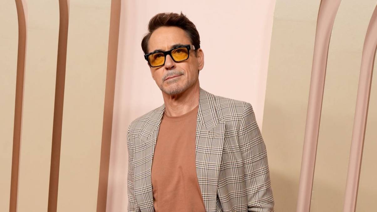 The Surprising Truth Behind Tinted Glasses: Are They a Health Miracle or Just a Trend?