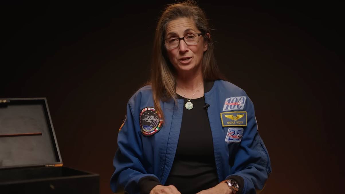 What Astronauts Reveal About the Untold Reality of Sex in Space Will Shock You