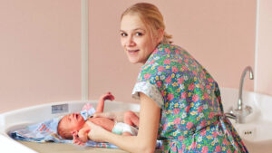 Why Did This Doula Plead to Keep Her Client’s Newborn?