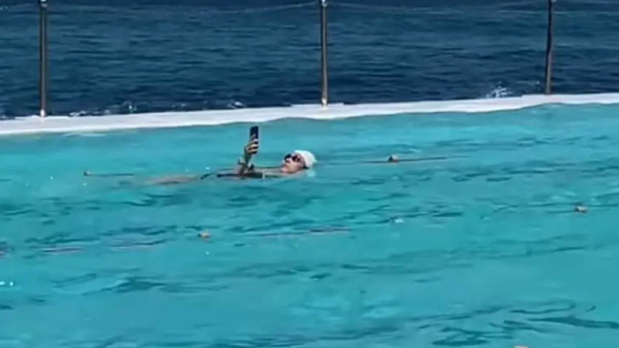 Shocking Moment Woman’s Controversial Pool Behavior Leaves Onlookers Stunned and Disturbed