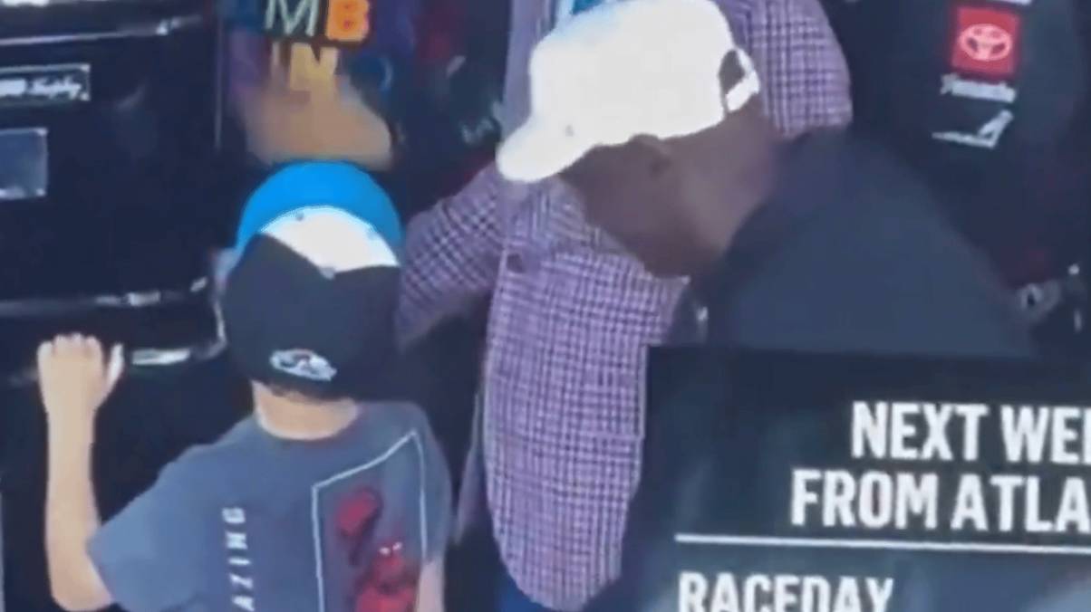 Michael Jordan Sparks Controversy After Unexpected Encounter with Child at NASCAR Event – What Really Happened?