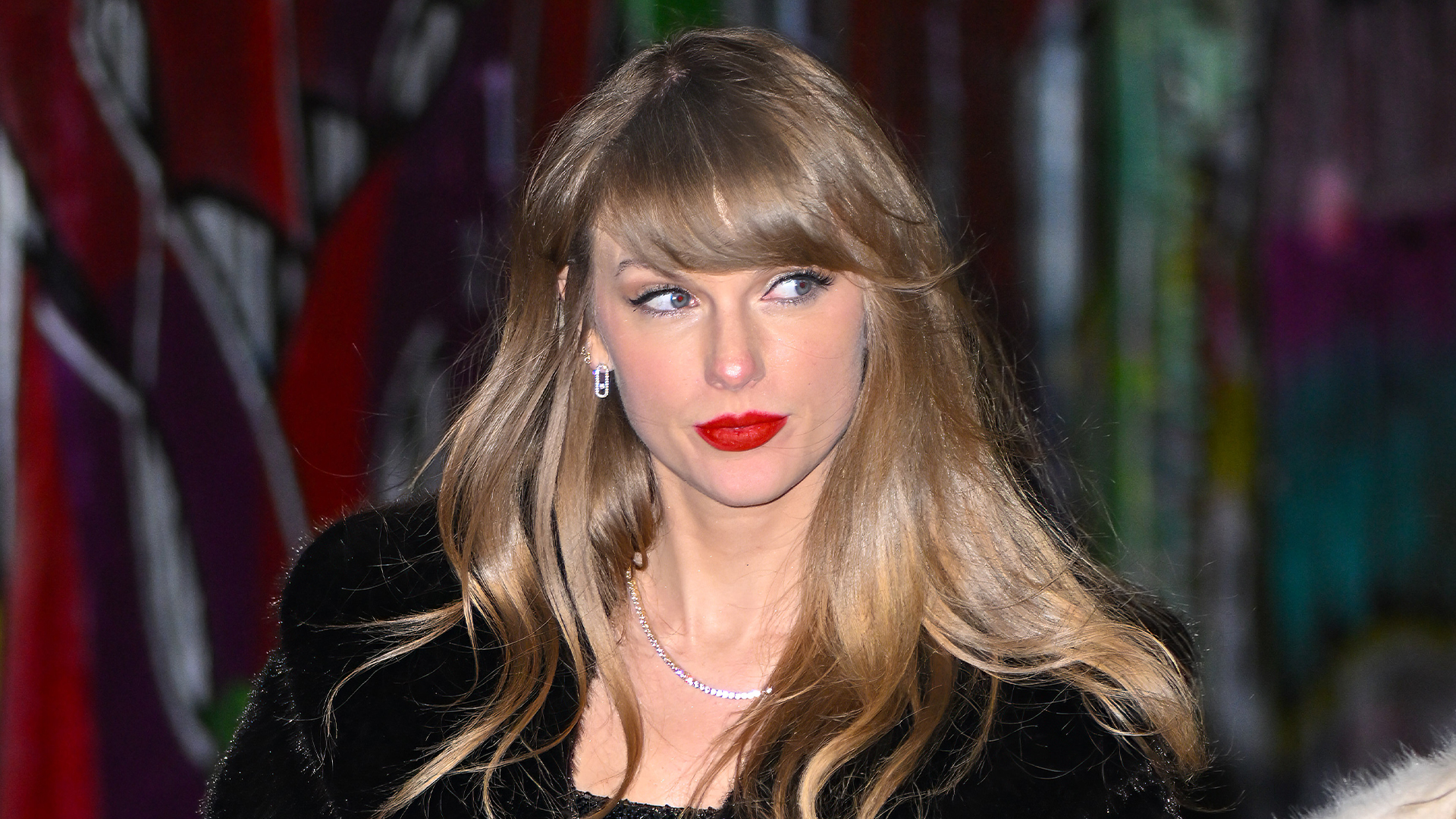 Taylor Swift’s Secret Deal: Why She Paid a Bride to Surrender Her Maid of Honor