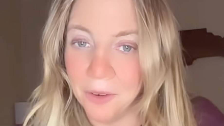 Bachelorette Party Nightmare: Best Friend’s Shocking Push Leaves Woman Paralyzed—What Really Happened Underwater?
