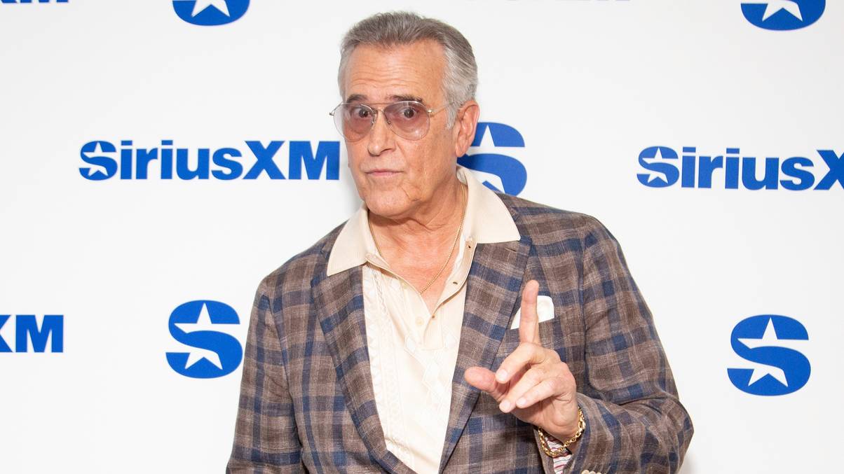Bruce Campbell Breaks Silence With Surprising Health Update Following Candid Cancer Revelation