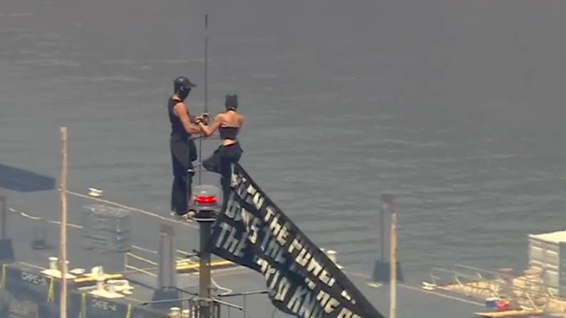 Daring Duo Scale Empire State Building, Unveil Mysterious Banner Leaving City Stunned