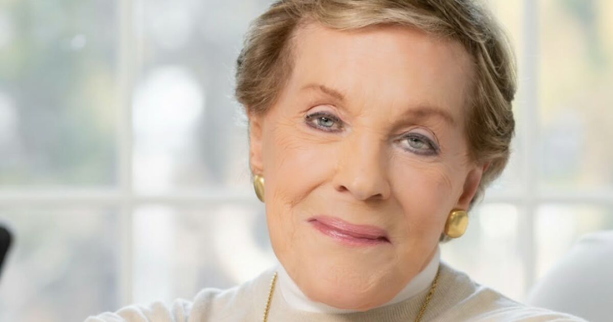 Disney’s Mysterious Julie Andrews Portrait Ignites Fierce Online Backlash—What Didn’t They Say?