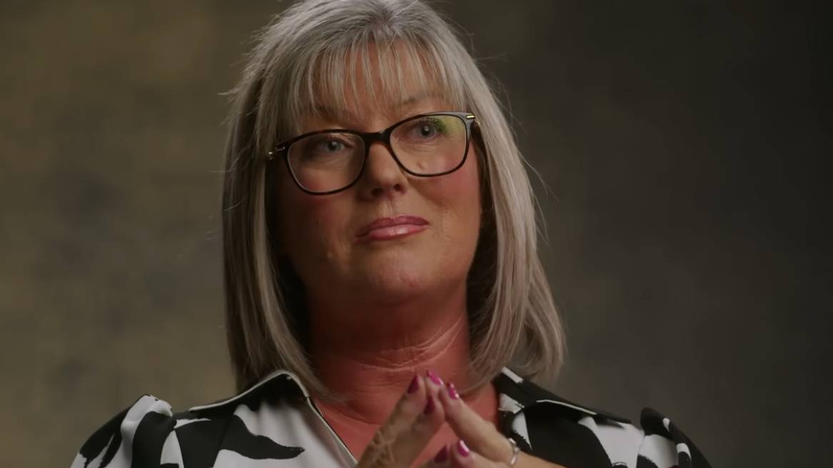 The Mortician's Secret Fear: Why Facing Death Daily Still Terrifies Her