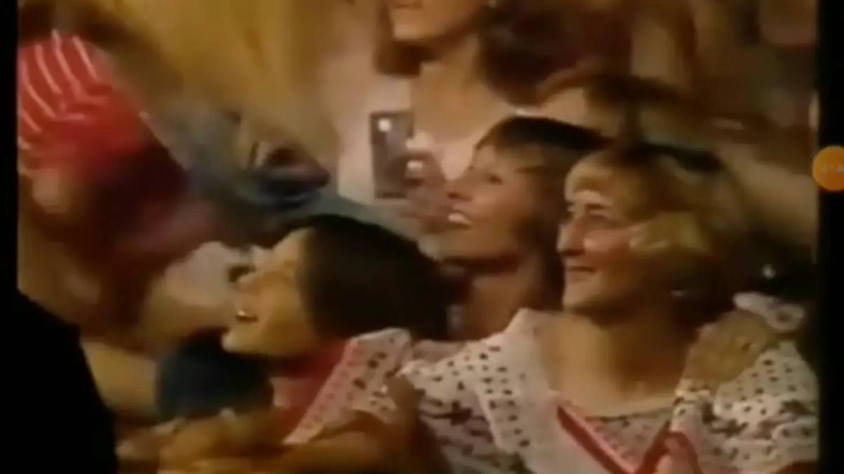 Unbelievable 1970s Elvis Concert Footage Ignites Shocking Time Traveler Speculation