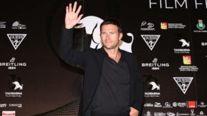 Brad Pitt Steps In: The Explosive Clash Between Scott Eastwood and Shia LaBeouf on 'Fury' Set