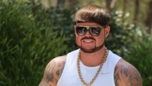Ibiza Party King’s Shocking New Look Leaves Fans Speechless Before High-Stakes Fight