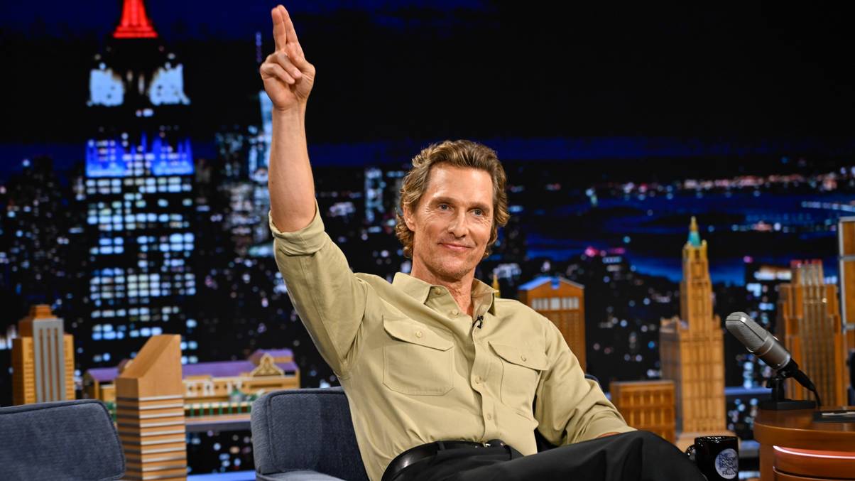 Matthew McConaughey’s Forgotten Debut: The Shocking Way His First Role Cracked a Murder Case