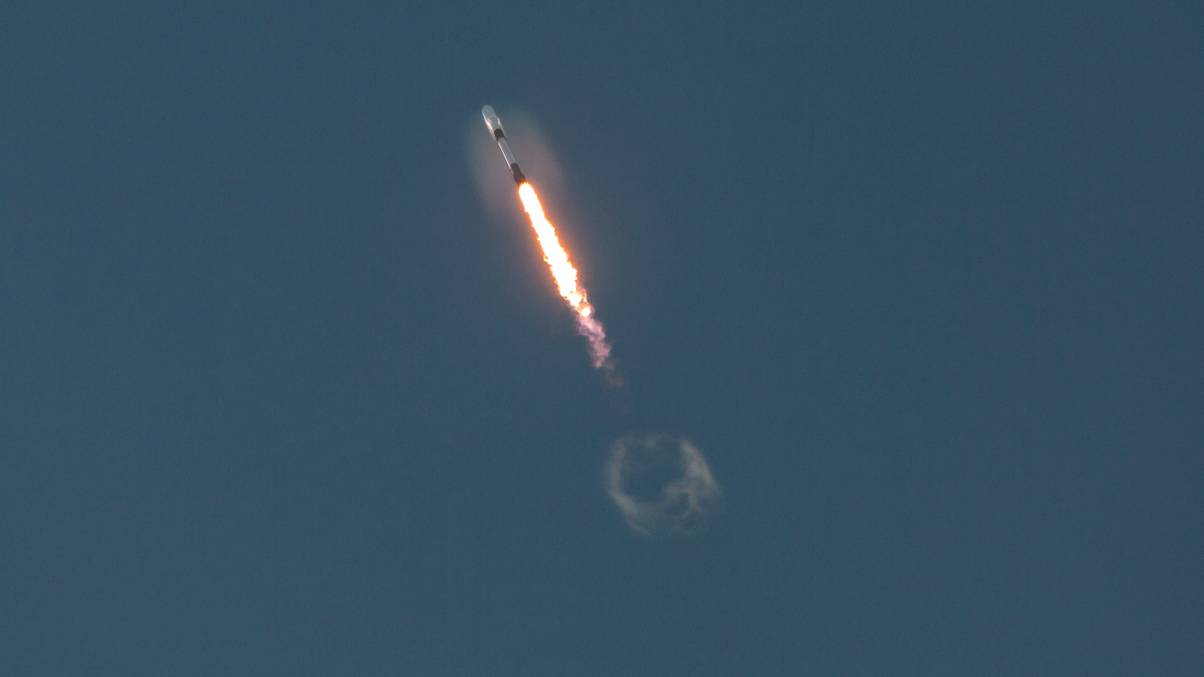 Mystery Unfolds as SpaceX Rocket Slams into Moon at Unthinkable Speed—What Happens Next Will Shock You