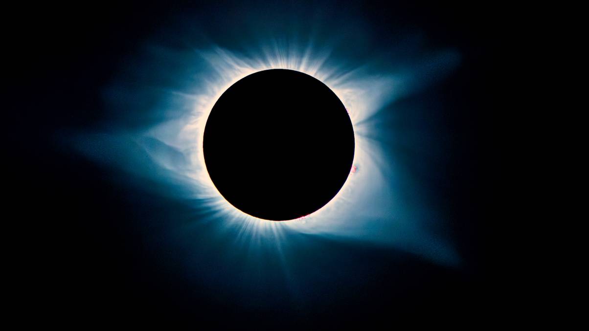 NASA Debunks Bizarre Claim: Could Gravity Really Vanish Momentarily During Solar Eclipse?
