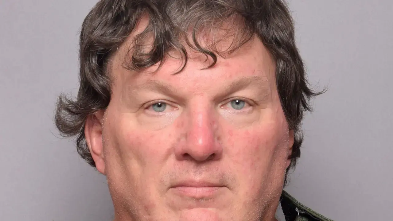 Gilgo Beach Killer Rex Heuermann Caught Smuggling Drugs Behind Bars—What He’s Hiding Now Will Shock You