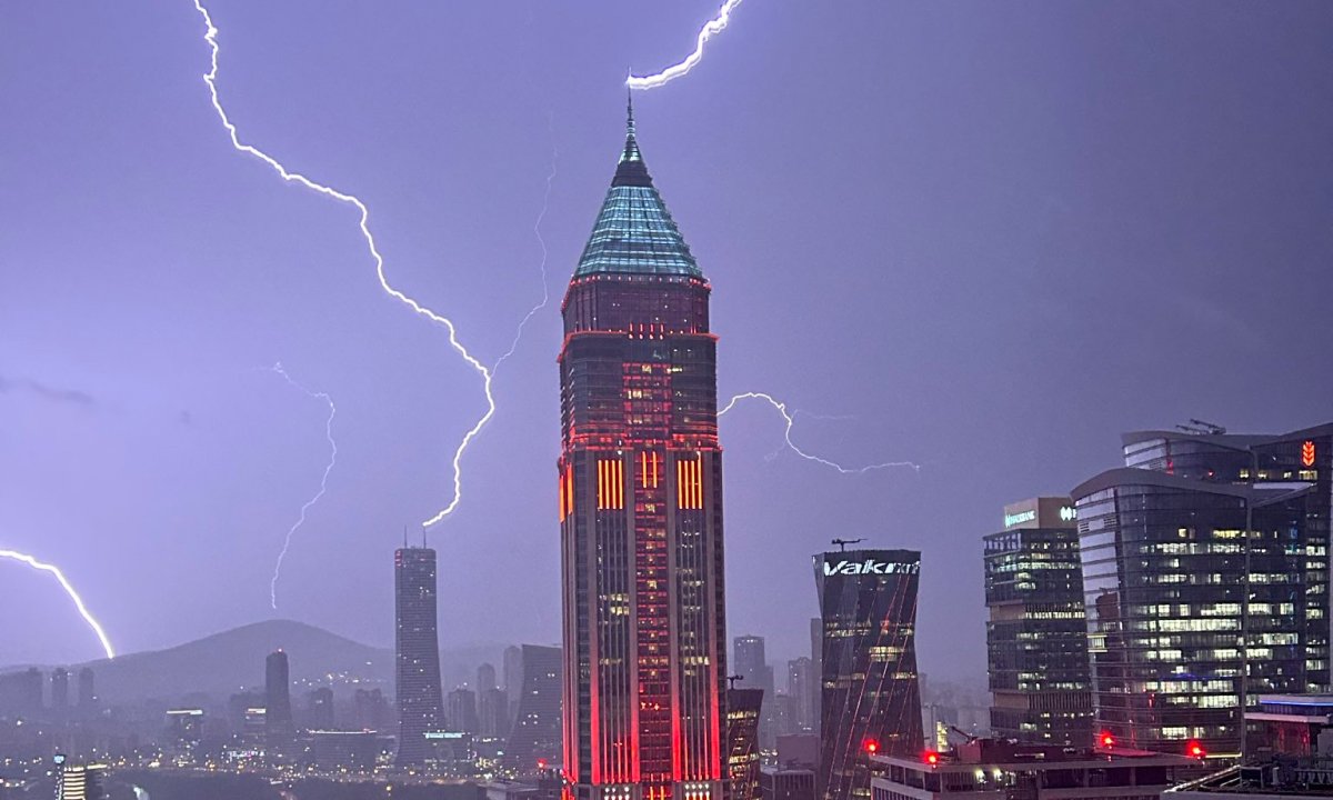 Inside the 93 Sinister Buildings That Look Like Secret Lairs for World Domination Plans—Could They Hide Dark Secrets?