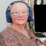 Meet the 78-Year-Old ‘Grumpy Gran’ Shattering Records and Redefining Fortnite Fame!