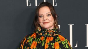 Melissa McCarthy Drops Stunning Theory on JonBenét Ramsey Case as She Embodies Victim’s Mother
