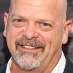 "Pawn Stars' Rick Harrison Rushed Into Emergency Surgery—What Happened Behind the Scenes?"