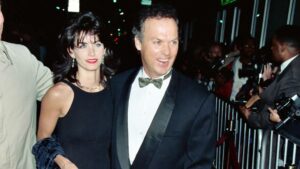 The Heartbreaking Secret Behind Michael Keaton and Courteney Cox’s Surprising Split