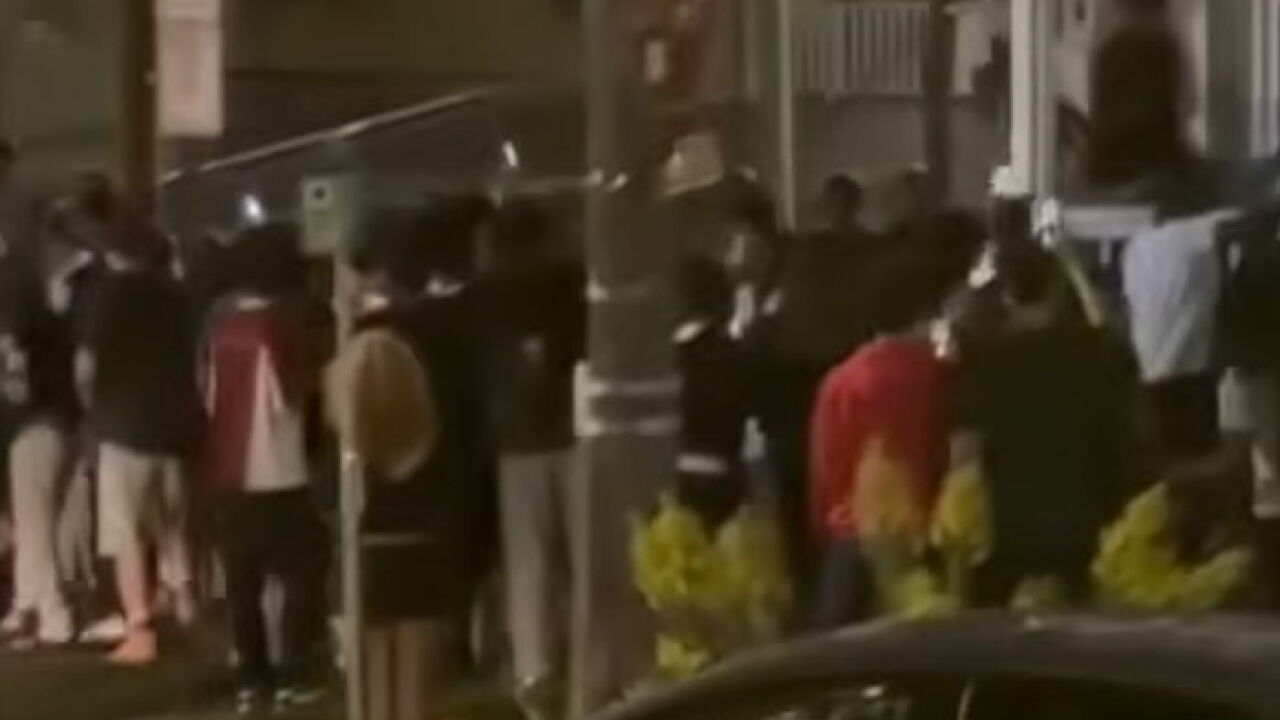 Unbelievable Violence Erupts Off-Campus: Students Brutally Attacked and Dragged in Shocking Mob Invasion