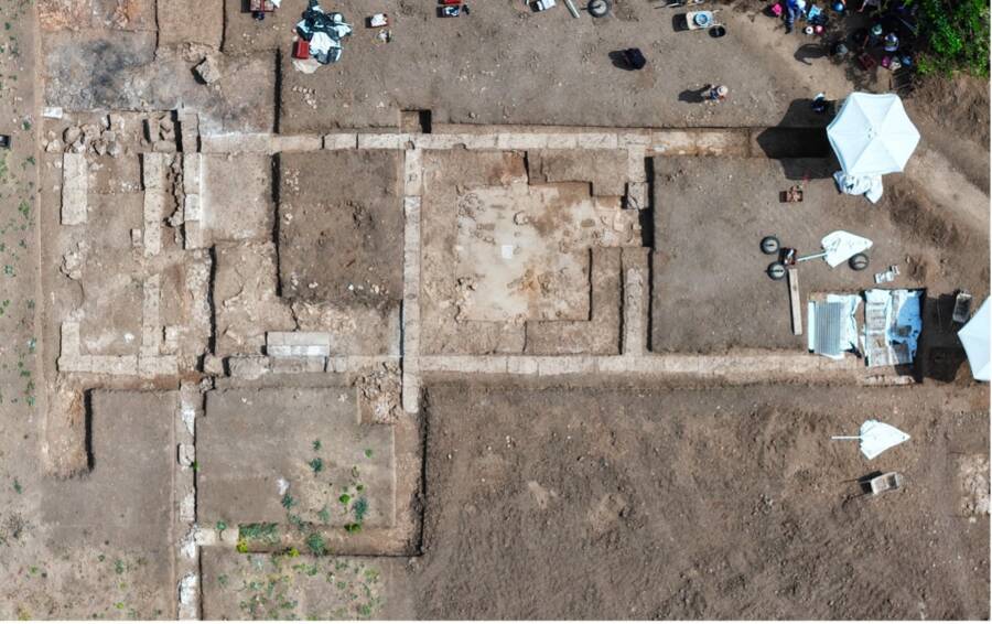 Uncovering Alexander the Great’s Classroom: Intact Ancient School Discovered in Greece After 2,000 Years