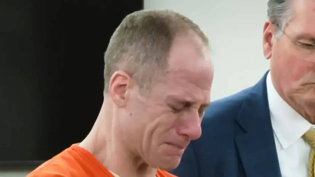 Chilling Courtroom Moment: Ex-American Idol Contestant Breaks Down Pleading with Daughters Before Verdict in Shocking Murder Case