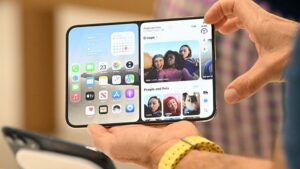 iPhone Duo Owner Shocked as Screen Cracks Mysteriously After Less Than 20 Uses—Is Your New Phone at Risk?
