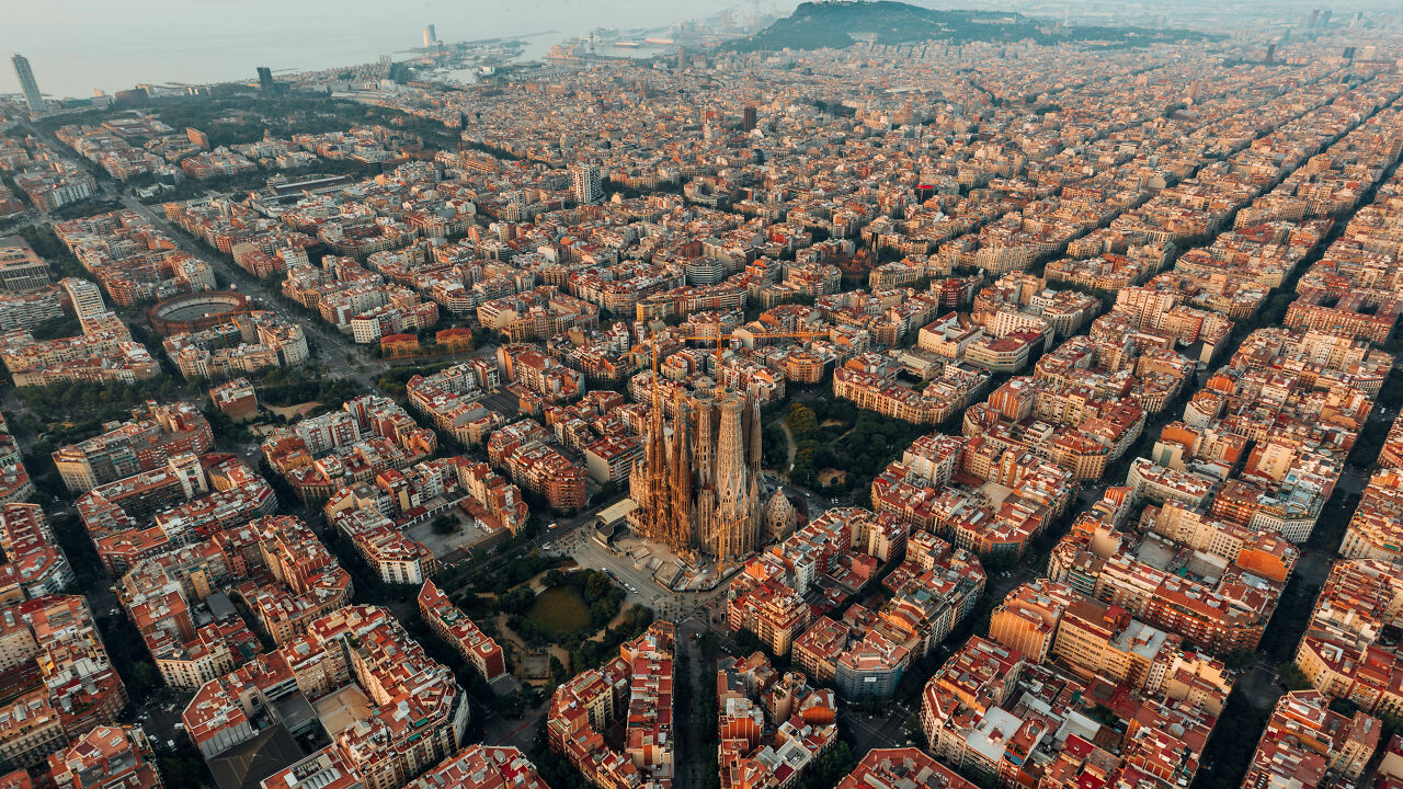 These Popular Tourist Cities Shock Visitors With Unexpected Hostility—Find Out Which Made the List!