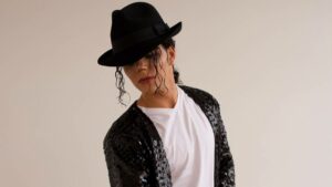 Unmasking the Double Life: You Won’t Believe What This 20-Year-Old Michael Jackson Impersonator Looks Like Offstage